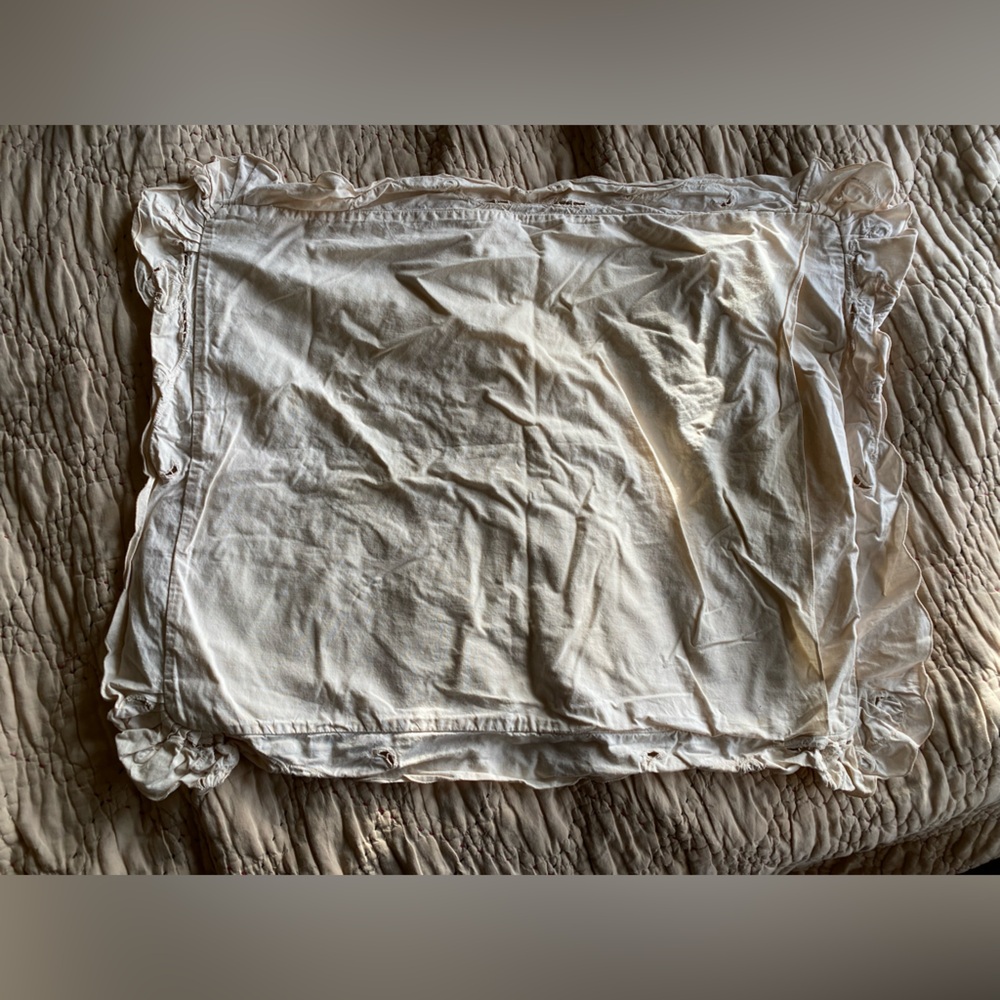 Set of 2 VTG Embroidered Pillowcases - Picture 8 of 9
